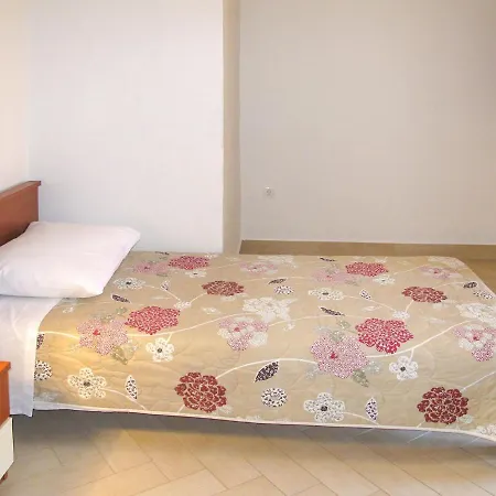 Appartement Tanja - Srd404 Maslenica