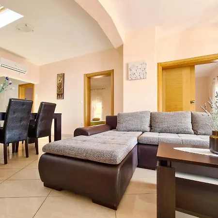 Appartement Tanja - Srd404 Maslenica